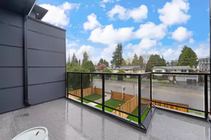Breakfast Nook Photo of 102 10432 128 Street, Surrey, BC
