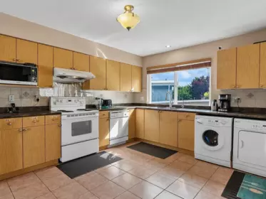 Breakfast Nook Photo of 6220 Spender Drive, Richmond, BC