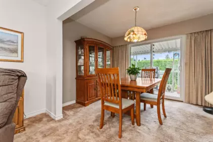Breakfast Nook Photo of 45992 Silver Avenue, Chilliwack, BC