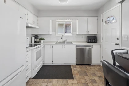 Primary Bedroom Photo of 3464 Vincent Street, Port Coquitlam, BC