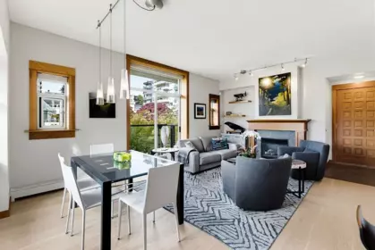 Dining Area Photo of 202 550 17th Street, West Vancouver, BC