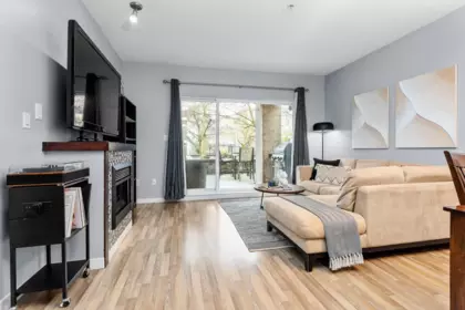 Breakfast Nook Photo of 104 2478 Welcher Avenue, Port Coquitlam, BC