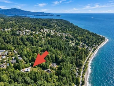 Playground / Recreational Area Near 421 Laurel Street, Gibsons, BC