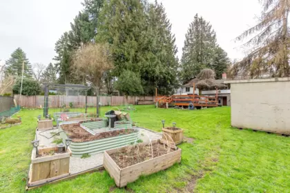 Hot Tub / Spa Photo of 13221 112b Avenue, Surrey, BC