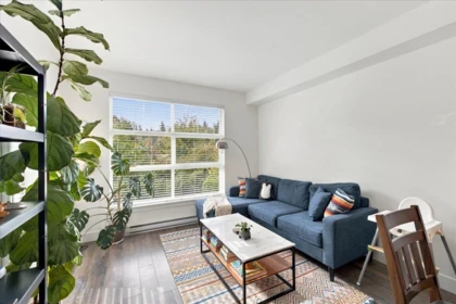 Dining Area Photo of 313 14550 Winter Crescent, Surrey, BC