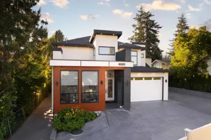 Aerial View of 16035 10a Avenue, Surrey, BC