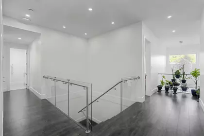 Basement Recreation Room Photo of 16035 10a Avenue, Surrey, BC