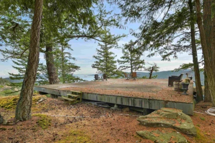 Kitchen Photo of 470 Heck Hill Road, Mayne Island, BC