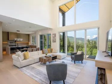 9333 Warbler Way, Whistler, BC, Whistler — Single Family Residence for sale