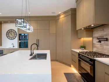 Kitchen Island Photo of 9333 Warbler Way, Whistler, BC