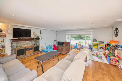Outdoor Patio Photo of 21673 River Road, Maple Ridge, BC