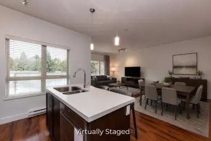 402 2138 Old Dollarton Road, North Vancouver, BC, North Vancouver — Apartment/Condo for sale