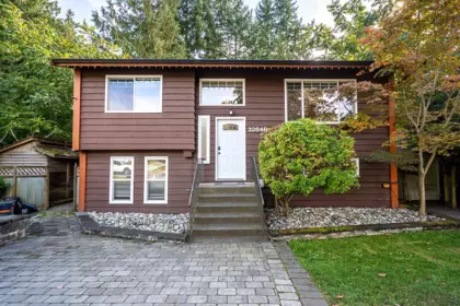 32646 Antelope Avenue, Mission, BC, Mission — Single Family Residence for sale
