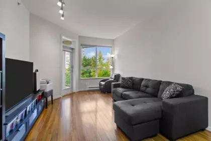 Living Room Photo of 408 3651 Foster Avenue, Vancouver, BC
