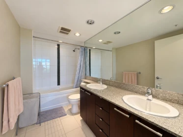 Laundry Room Photo of 815 5811 No.3 Road, Richmond, BC
