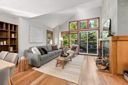 29 4661 Blackcomb Way, Whistler, BC, Whistler — Townhouse for sale