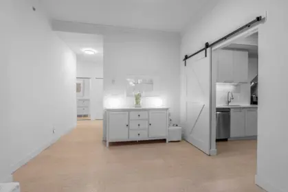 101 160 W Keith Road, North Vancouver, BC, North vancouver — Apartment/Condo for sale