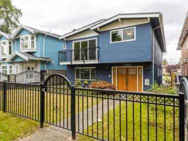 1827 E 40th Avenue, Vancouver, BC, Vancouver — Single Family Residence for sale