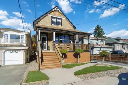 97 E King Edward Avenue, Vancouver, BC, Vancouver — Single Family Residence for sale