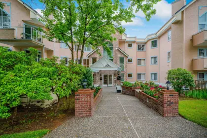 107 5565 Barker Avenue, Burnaby, BC, Burnaby — Apartment/Condo for sale