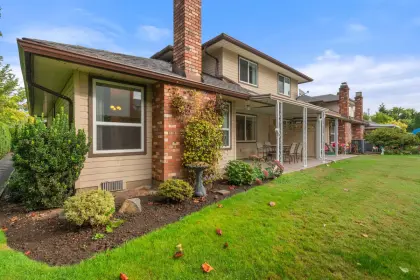 4 9515 Woodbine Street, Chilliwack, BC, Chilliwack — Townhouse for sale