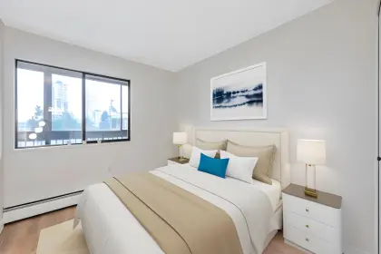 302 13316 Old Yale Road, Surrey, BC, Surrey — Apartment/Condo for sale