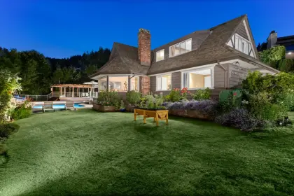 1110 Highland Place, West Vancouver, BC, West vancouver — Single Family Residence for sale