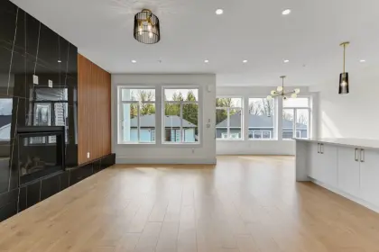 33958 Barker Court, Mission, BC, Mission — Half Duplex for sale