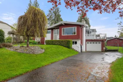 19636 49 Avenue, Langley, BC, Langley — Single Family Residence for sale
