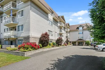 412 9186 Edward Street, Chilliwack, BC, Chilliwack — Apartment/Condo for sale