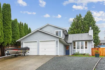 26518 30 Avenue, Langley, BC, Langley — Single Family Residence for sale