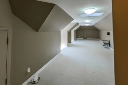 Hallway Photo of 1356 Roberts Creek Road, Roberts Creek, BC