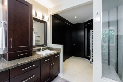 Laundry Room Photo of 1356 Roberts Creek Road, Roberts Creek, BC