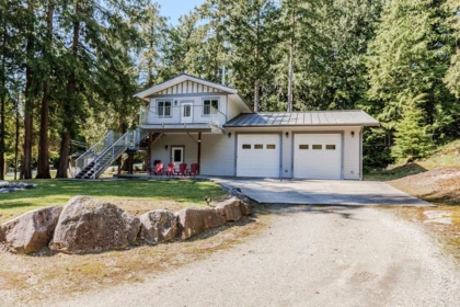 1356 Roberts Creek Road, Roberts Creek, BC, Roberts Creek — Single Family Residence for sale