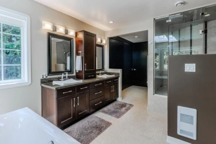 Mudroom Photo of 1356 Roberts Creek Road, Roberts Creek, BC
