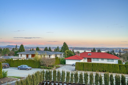 1015 Greenwood Place, West Vancouver, BC, West Vancouver — Single Family Residence for sale