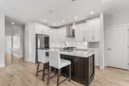 33 628 Mccombs Drive, Harrison Hot Springs, BC, Harrison Hot Springs — Half Duplex for sale
