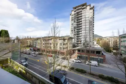 503 2968 Glen Drive, Coquitlam, BC, Coquitlam — Apartment/Condo for sale