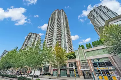 503 2968 Glen Drive, Coquitlam, BC, Coquitlam — Apartment/Condo for sale