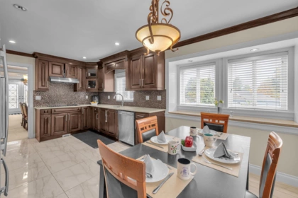 Kitchen Island Photo of 12938 107 Avenue, Surrey, BC