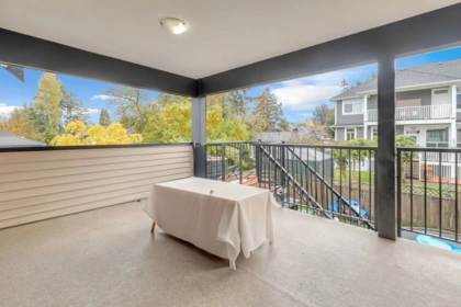 Office / Den Photo of 12938 107 Avenue, Surrey, BC
