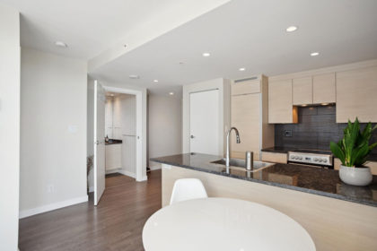 2106 489 Interurban Way, Vancouver, BC, Vancouver — Apartment/Condo for sale