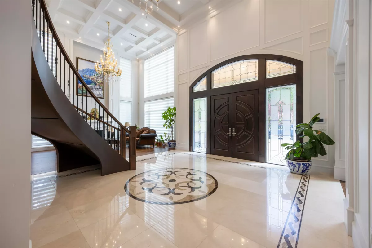Dining Area Photo of 14461 28 Avenue, Surrey, BC