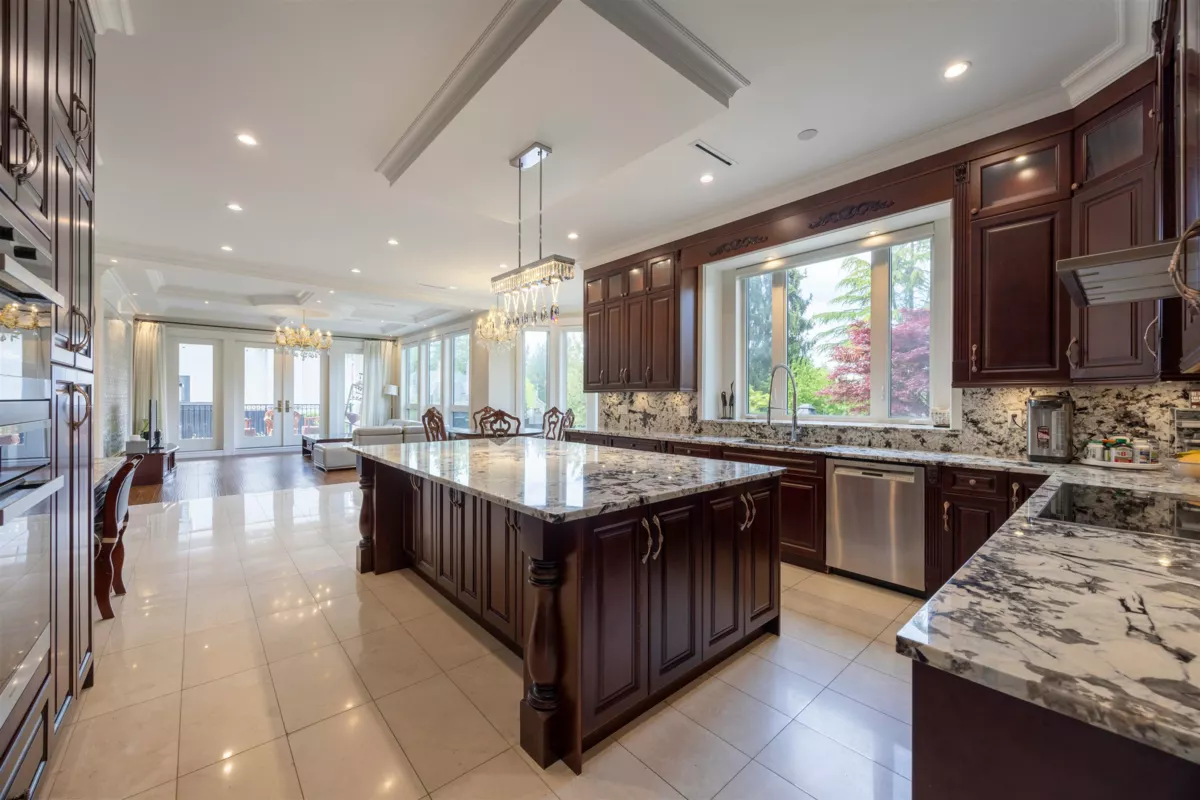 Primary Bathroom Photo of 14461 28 Avenue, Surrey, BC