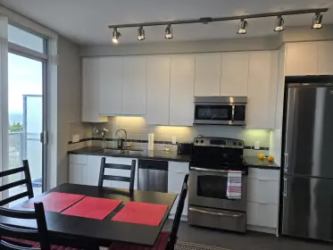 908 9025 Highland Court, Burnaby, BC, Burnaby — Apartment/Condo for sale