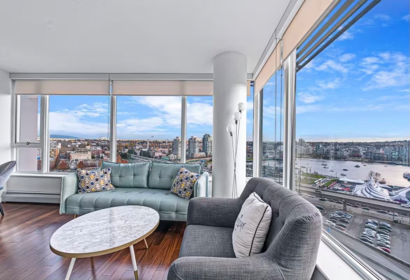 2202 688 Abbott Street, Vancouver, BC, Vancouver — Apartment/Condo for sale