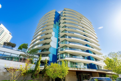 205 8238 Lord Street, Vancouver, BC, Vancouver — Apartment/Condo for sale