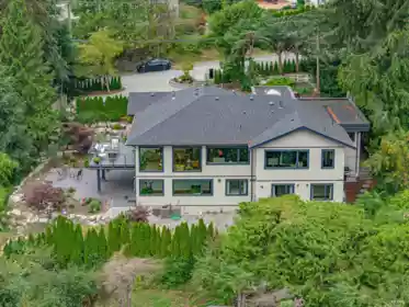 558 St. Andrews Road, West Vancouver, BC, West Vancouver — Single Family Residence for sale