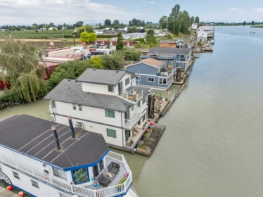 8 3871 W River Road, Delta, BC, Delta — Single Family Residence for sale