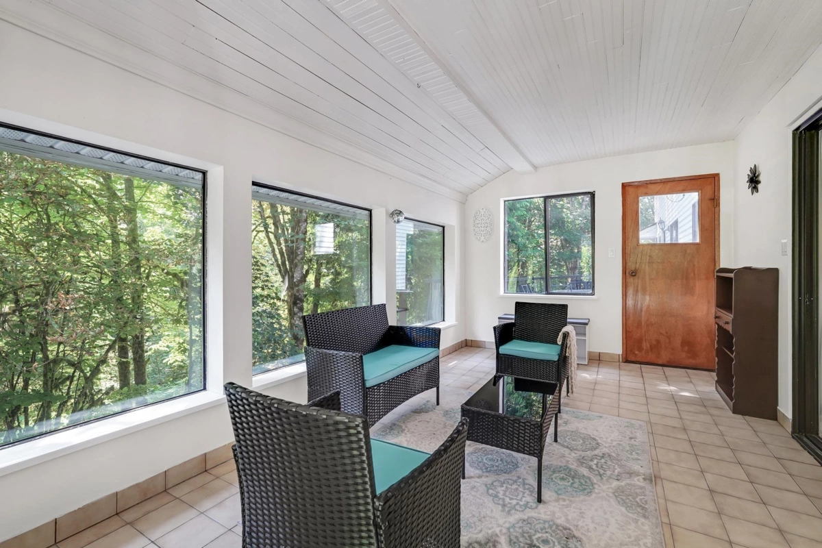 Bedroom 2 Photo of 24240 113 Avenue, Maple Ridge, BC